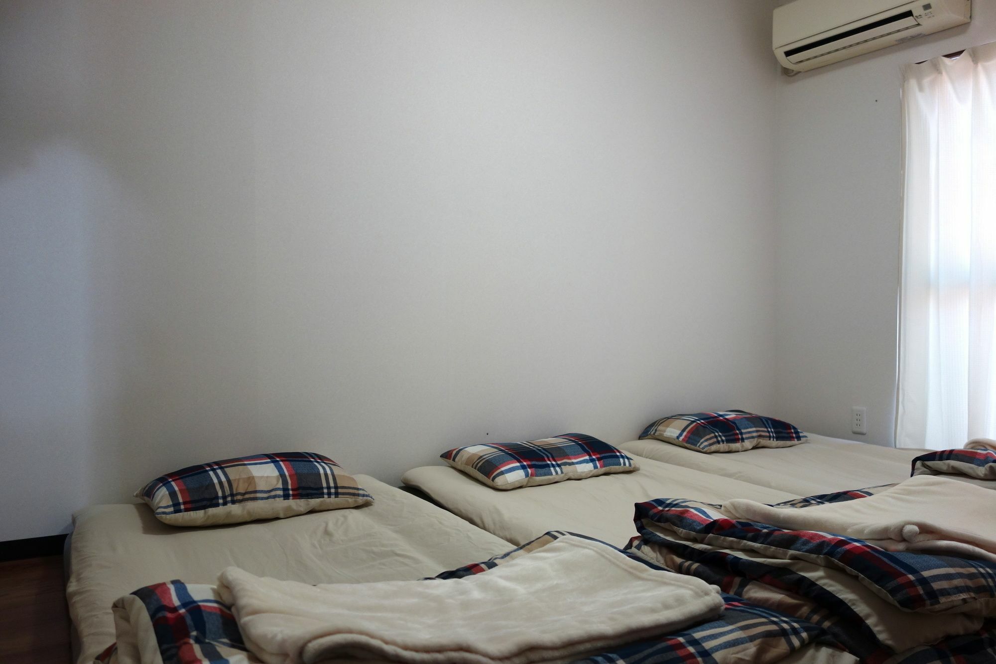 קיוטו Guest House Murasaki מראה חיצוני תמונה